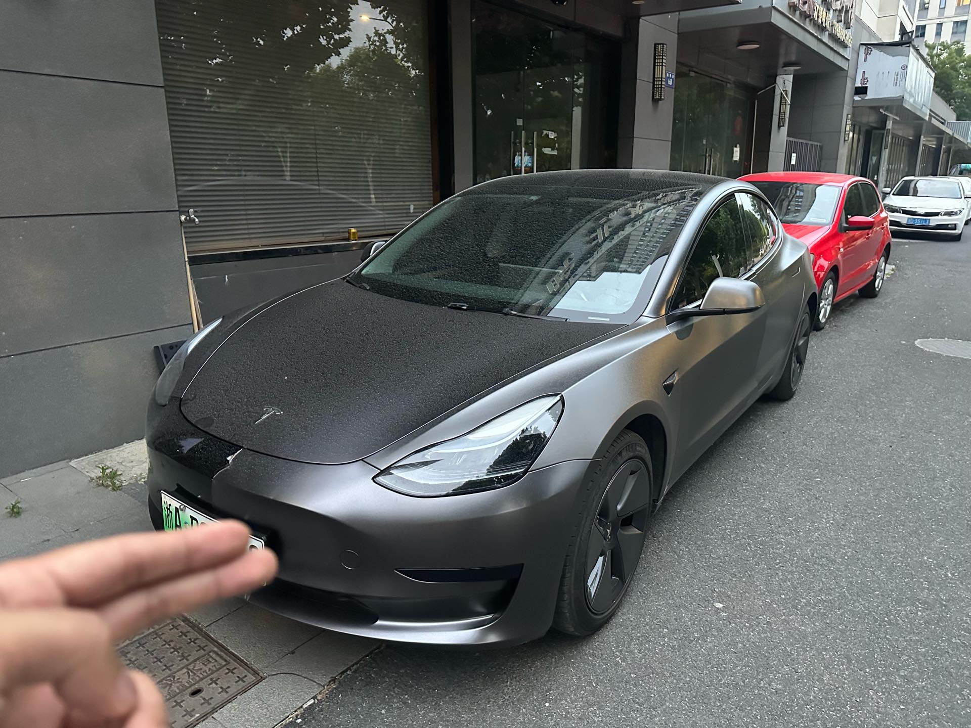 Tesla Model 3 2022 car image 