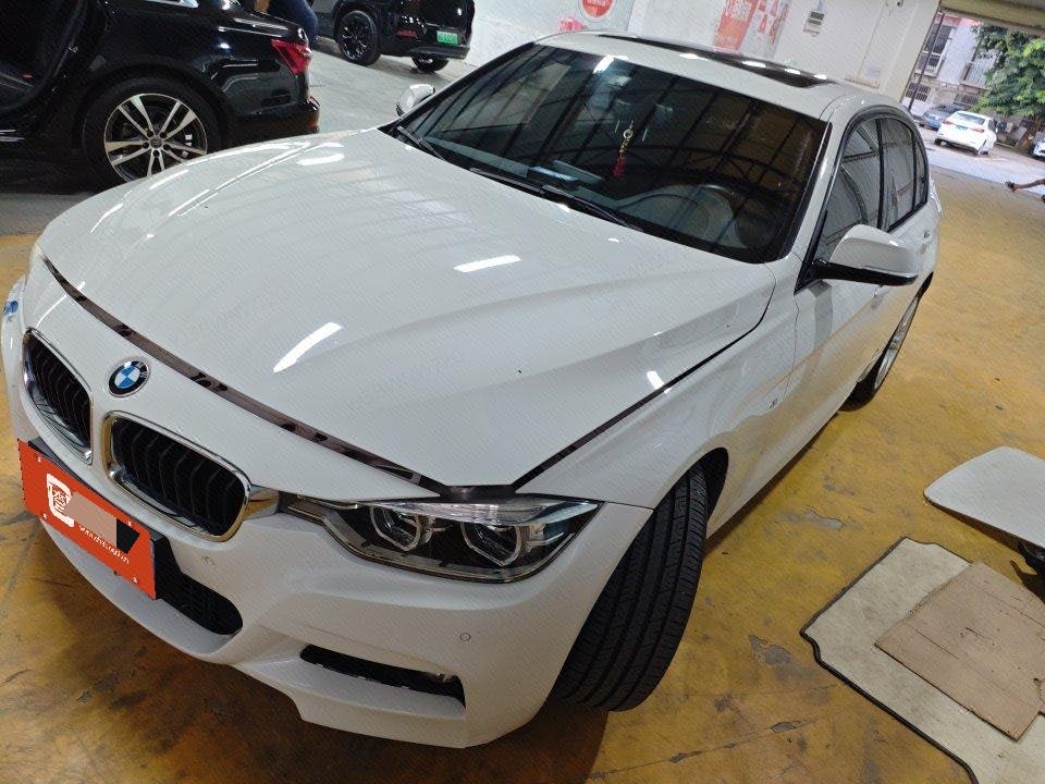 BMW 3 Series 2018 BMW 3 Series 2018 car image