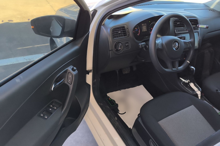 Volkswagen Polo 2019 #16 Volkswagen Polo 2019 car image #16