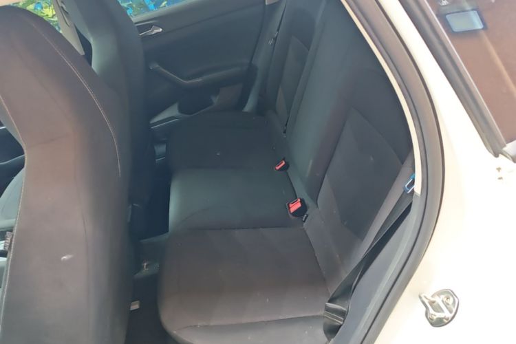 Volkswagen Polo 2020 car image #17