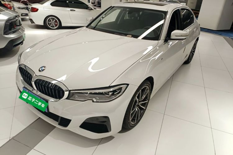BMW 3 Series 2021 car image #2