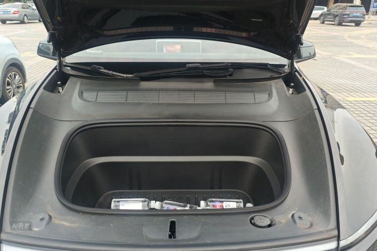 Tesla Model Y 2025 #22 Tesla Model Y 2025 immagine di auto #22