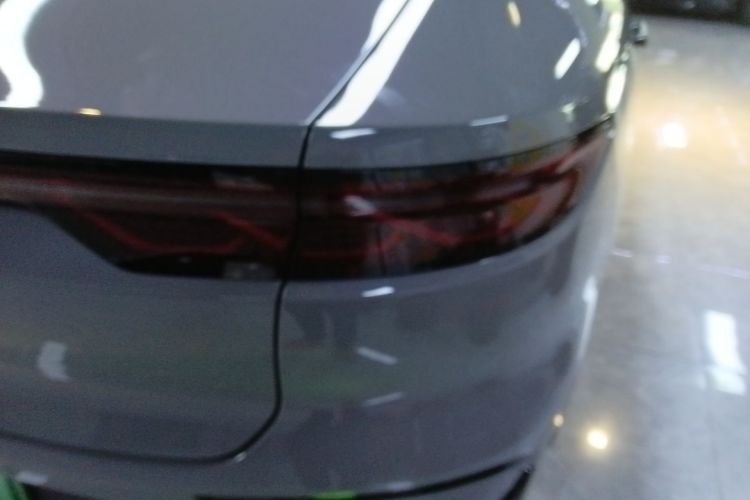 BYD Han 2024 car image #8