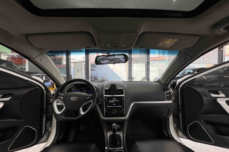 GEELY Emgrand 2015 car image #13