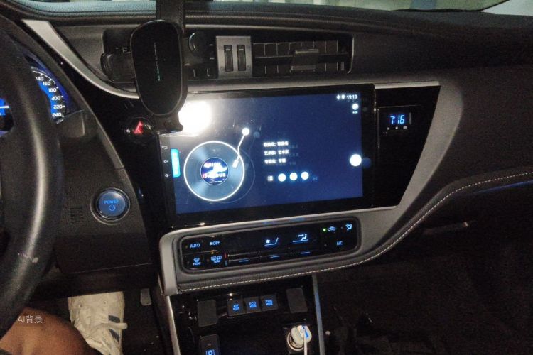 Toyota Corolla 2019 #15 Toyota Corolla 2019 car image #15