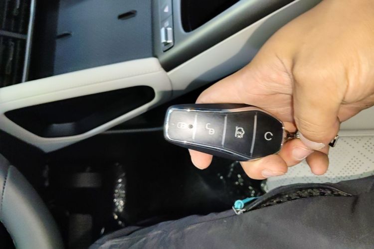 BYD YuanUP 2026 car image #9