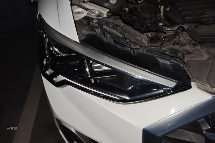 Audi Q3 2019 #8 Audi Q3 2019 car image #8