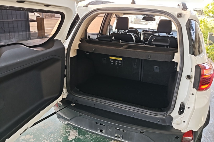 BYD Yuan New Energy 2019 car image #19