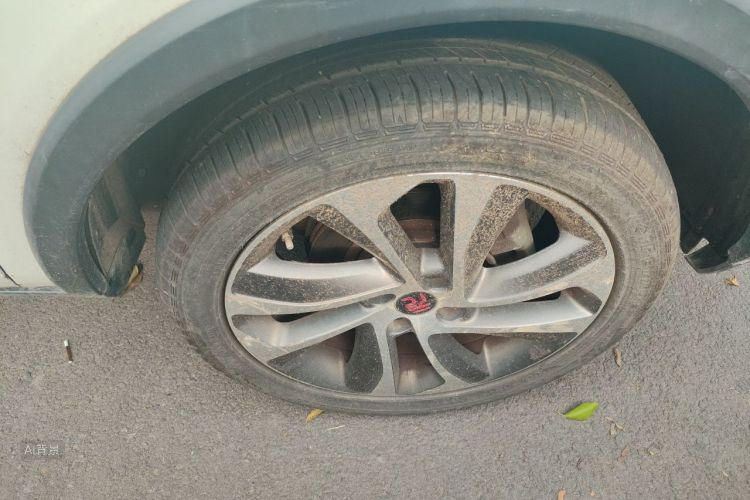 BYD Yuan 2017 car image #9