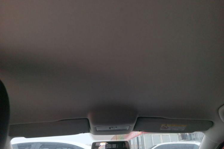 Volkswagen Polo 2019 car image #18