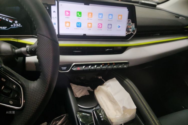GEELY Coolray 2023 immagine di auto #15