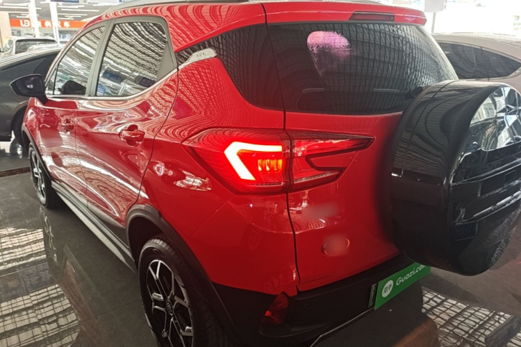 BYD Yuan Pro 2021 #5 BYD Yuan Pro 2021 car image #5