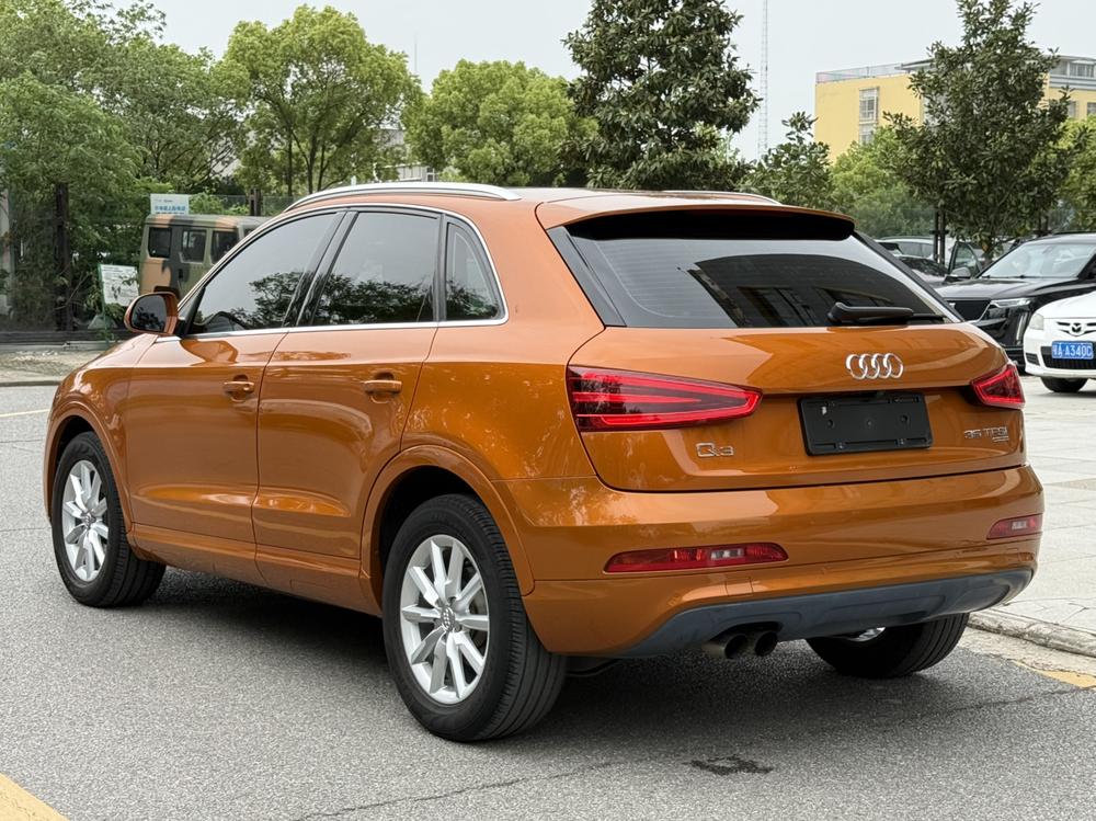Audi Q3 (Imported) 2013 #3 Audi Q3 (Imported) 2013 car image #3