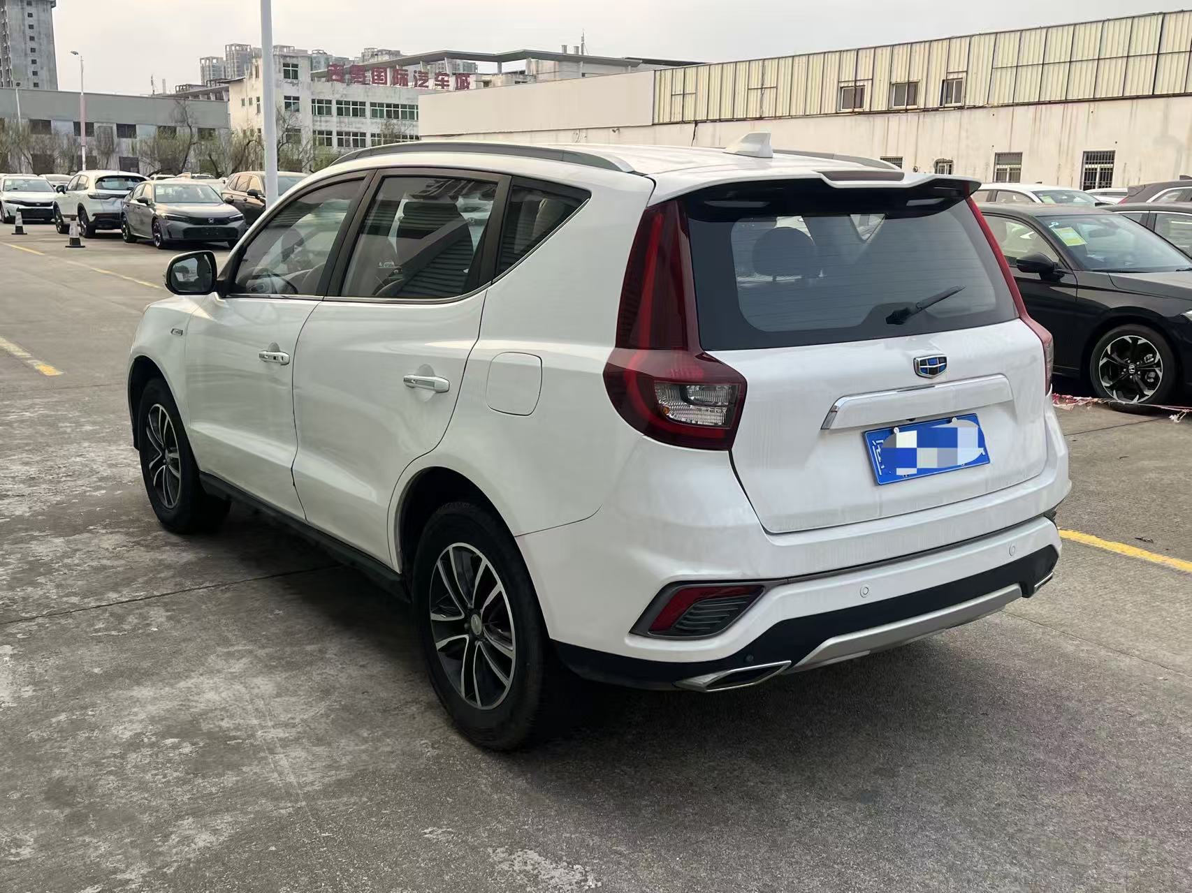 GEELY Vision X6 2018 صورة سيارة #4