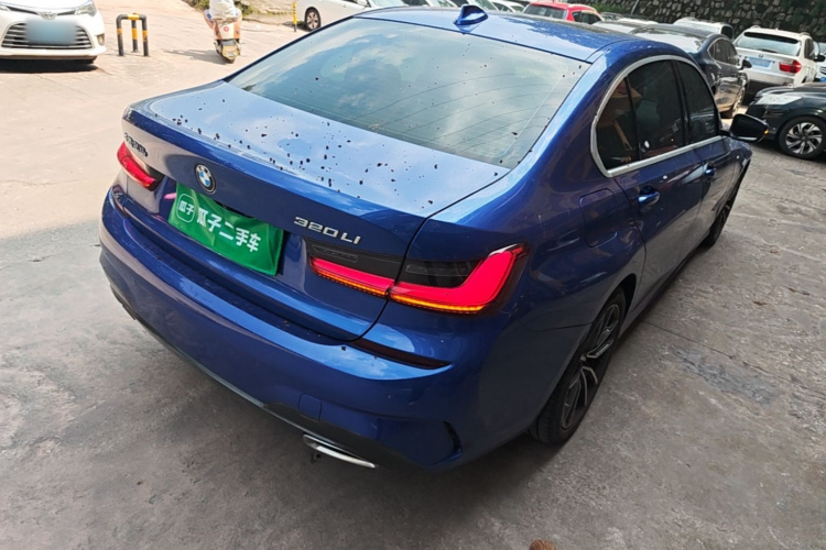 BMW 3 Series 2021 car image #5