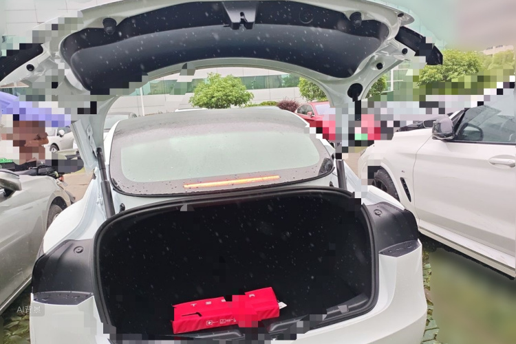 Tesla Model 3 2026 #21 Tesla Model 3 2026 car image #21