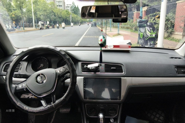 Volkswagen Lavida 2018 car image #11
