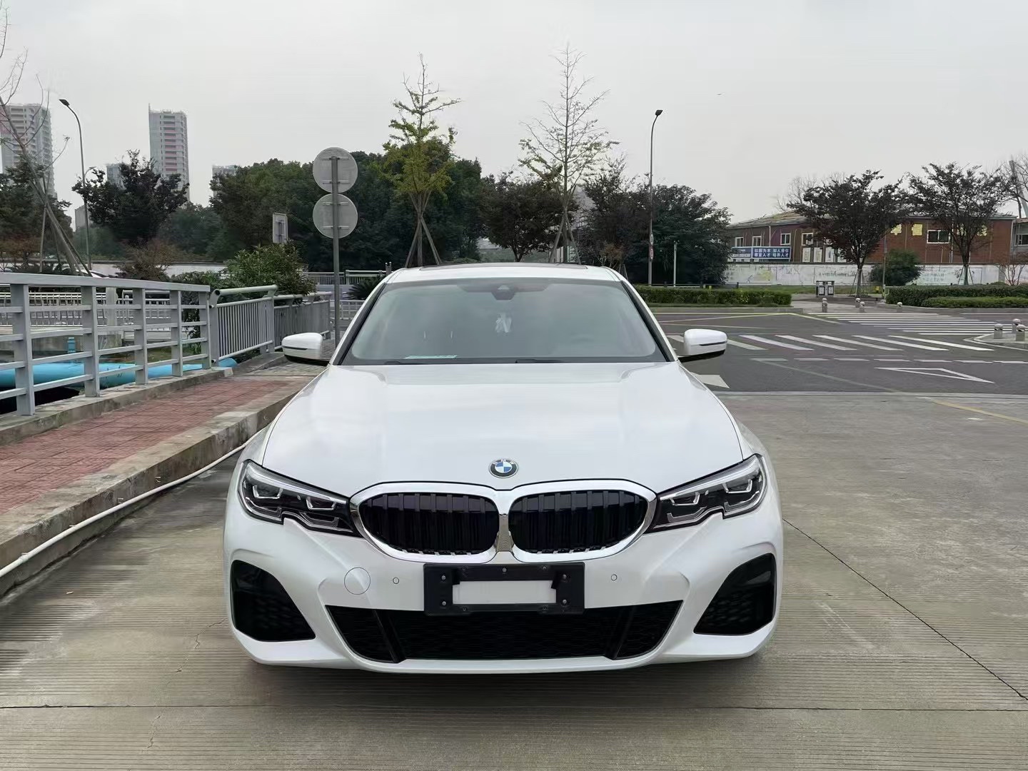 BMW 3 Series 2021 #2 BMW 3 Series 2021 imagem de carro #2