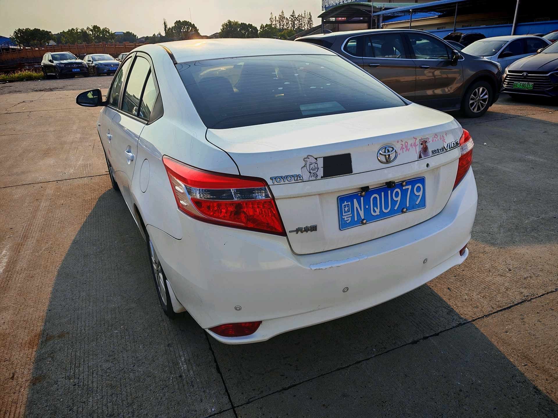 Toyota Vios 2015 imagen de coche #3