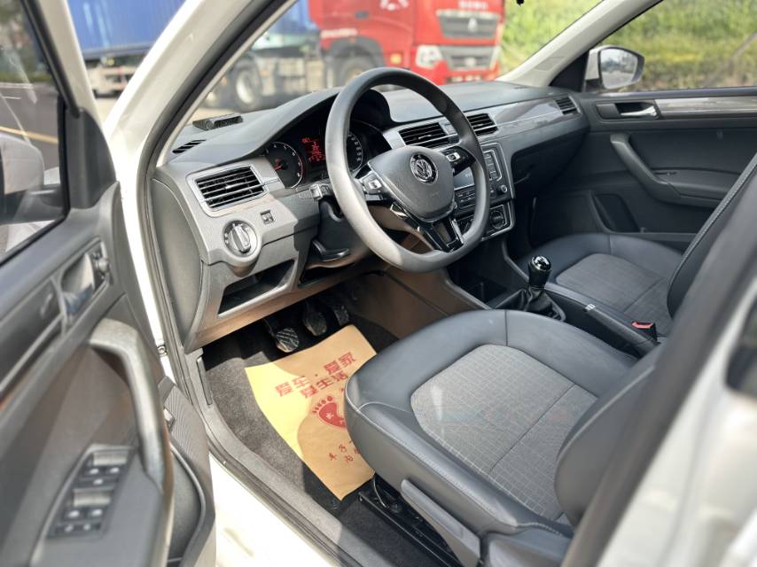 Volkswagen Santana 2017 #7 Volkswagen Santana 2017 car image #7