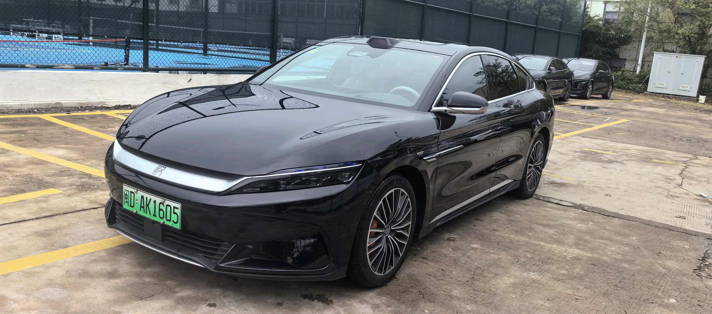 BYD Han 2025 car image 