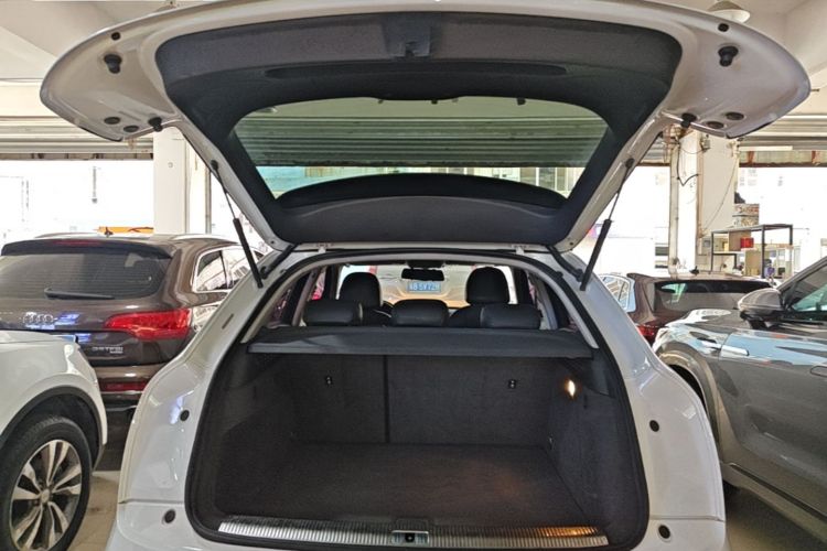 Audi Q3 2016 #21 Audi Q3 2016 car image #21