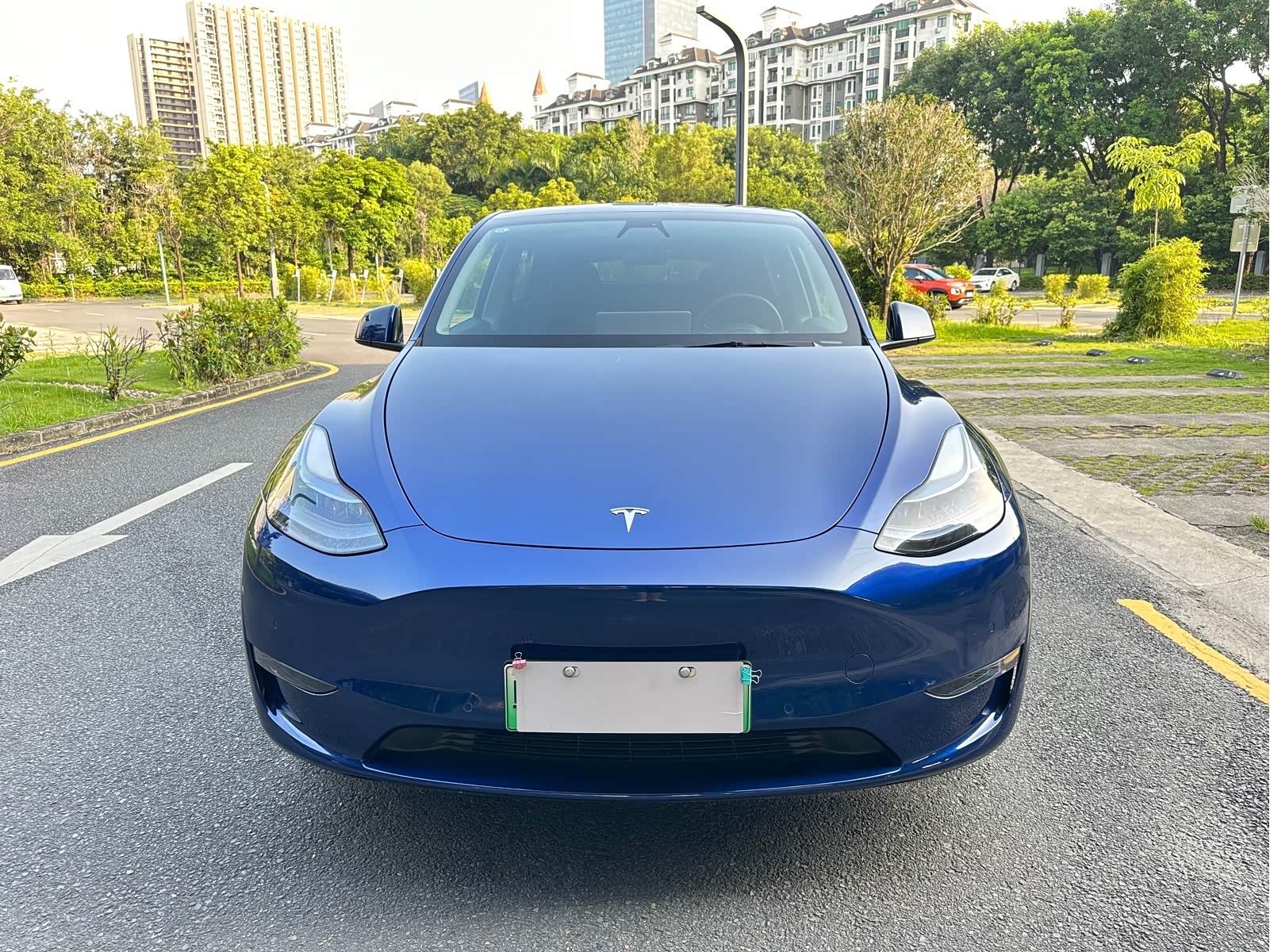 Tesla Model Y 2023 #8 Tesla Model Y 2023 car image #8
