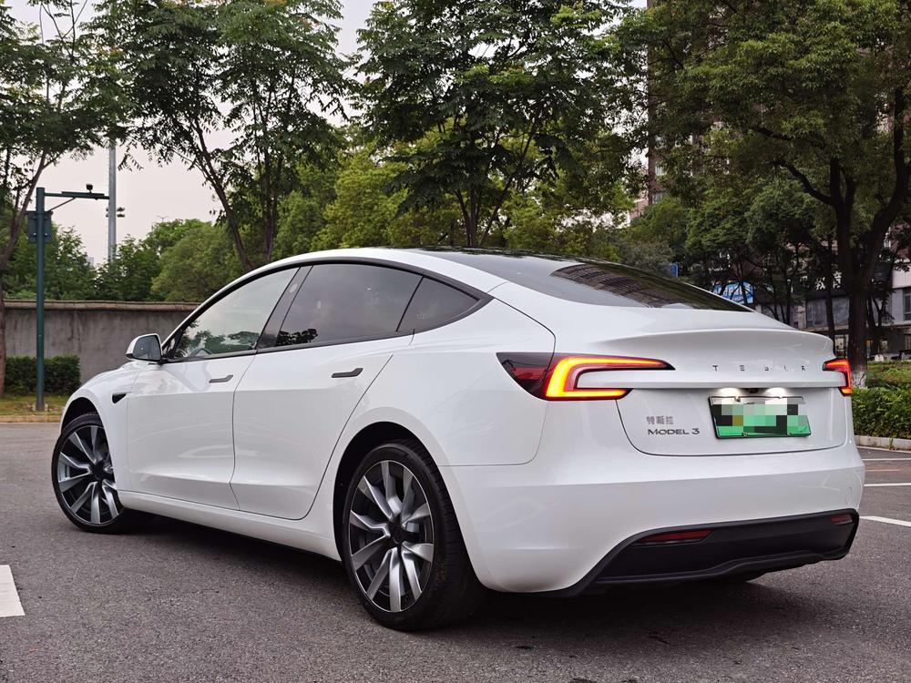 Tesla Model 3 2023 #3 Tesla Model 3 2023 car image #3