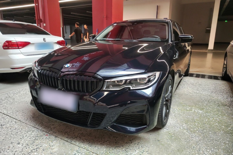 BMW 3 Series 2022 car image #2