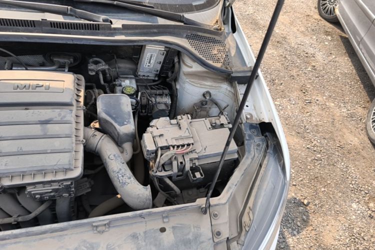 Volkswagen Santana 2018 car image #24