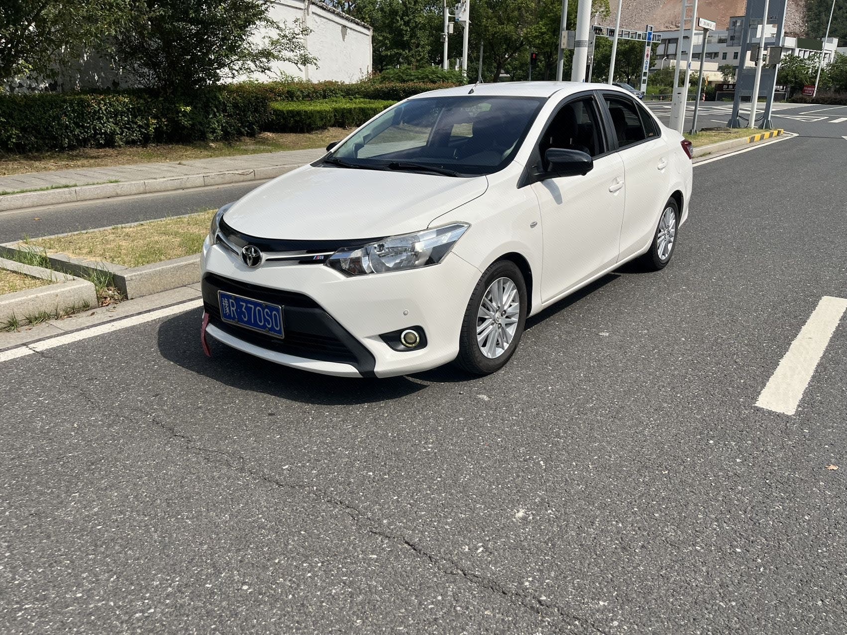 Toyota Vios 2015 Toyota Vios 2015 car image