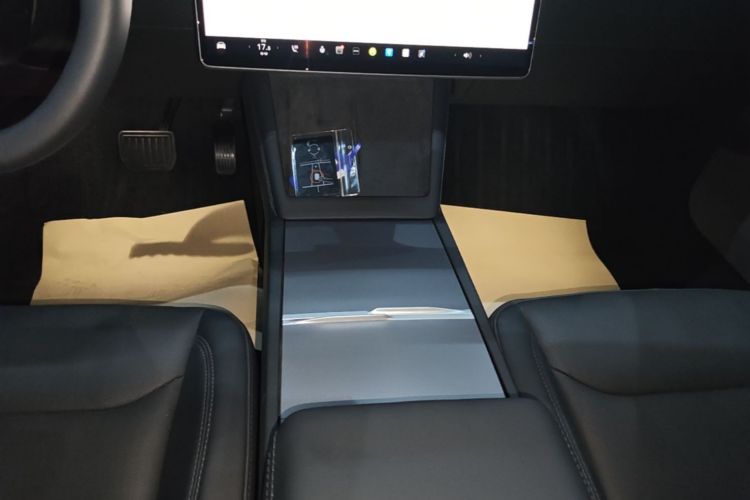 Tesla Model 3 2023 #18 Tesla Model 3 2023 car image #18