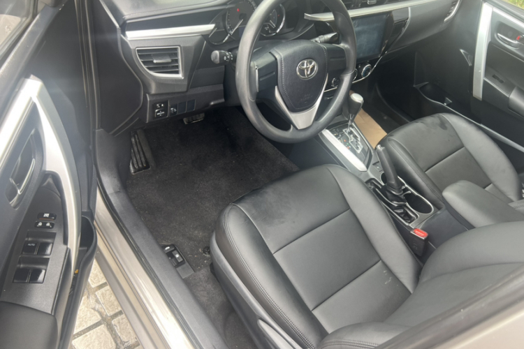 Toyota Corolla 2018 #13 Toyota Corolla 2018 car image #13