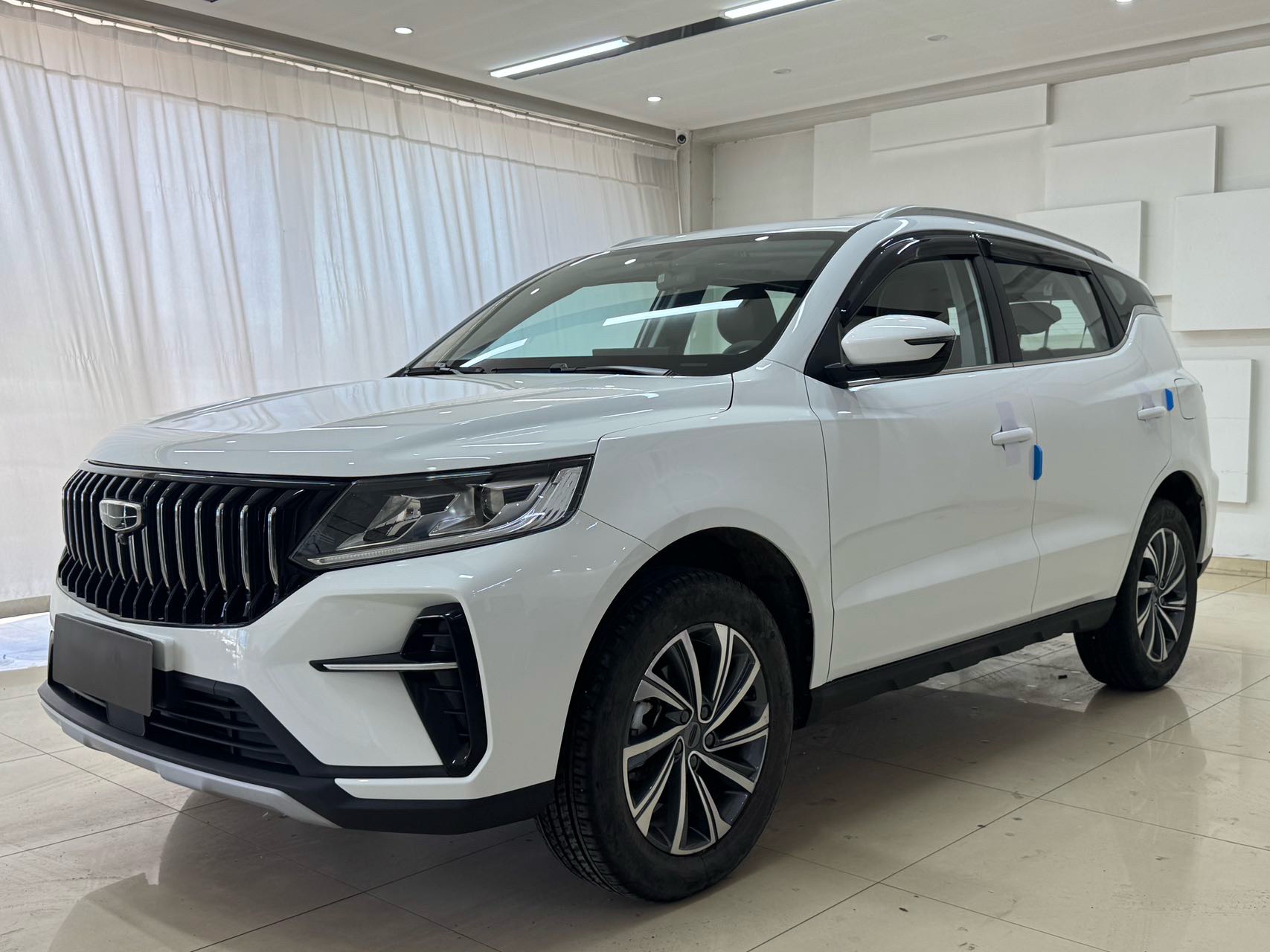 GEELY Vision X6 2022 car image 
