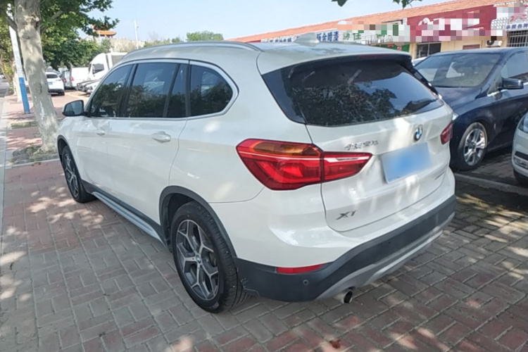 BMW X1 2018 #5 BMW X1 2018 car image #5