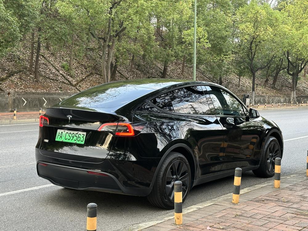 Tesla Model Y 2023 #7 Tesla Model Y 2023 immagine di auto #7