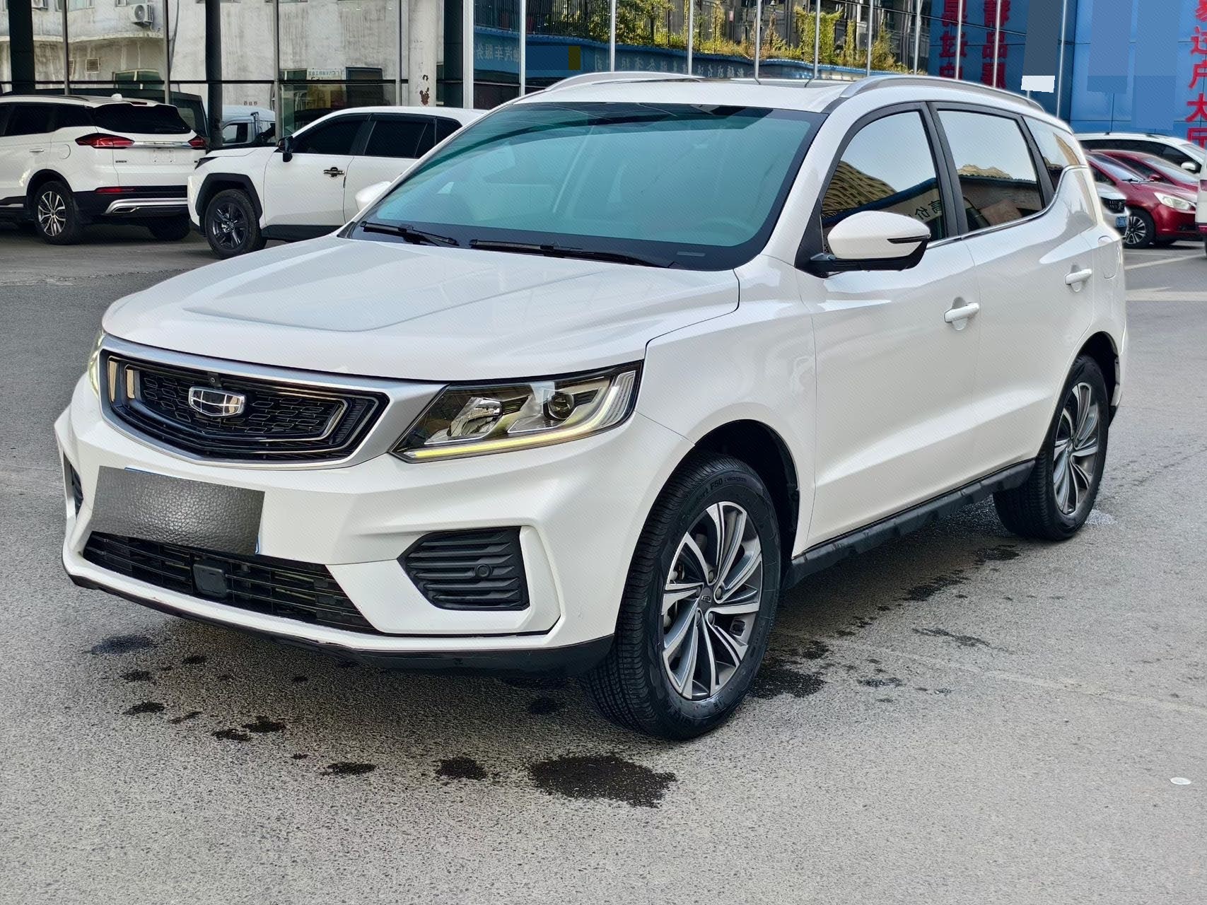 GEELY Vision X6 2021 GEELY Vision X6 2021 صورة سيارة