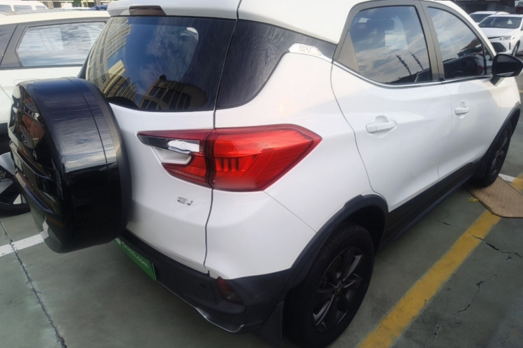 BYD Yuan New Energy 2019 #5 BYD Yuan New Energy 2019 car image #5