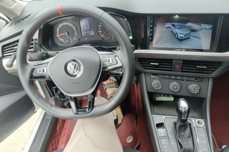 Volkswagen Bora 2020 car image #10