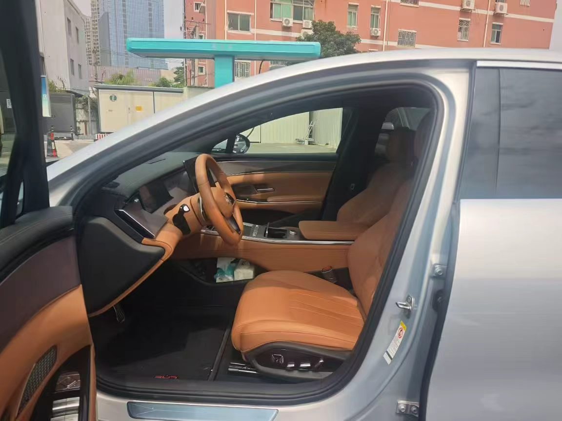 BYD HanL 2025 #4 BYD HanL 2025 imagen de coche #4