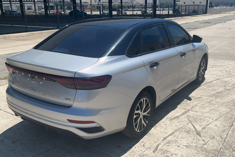 GEELY Emgrand 2026 car image #6