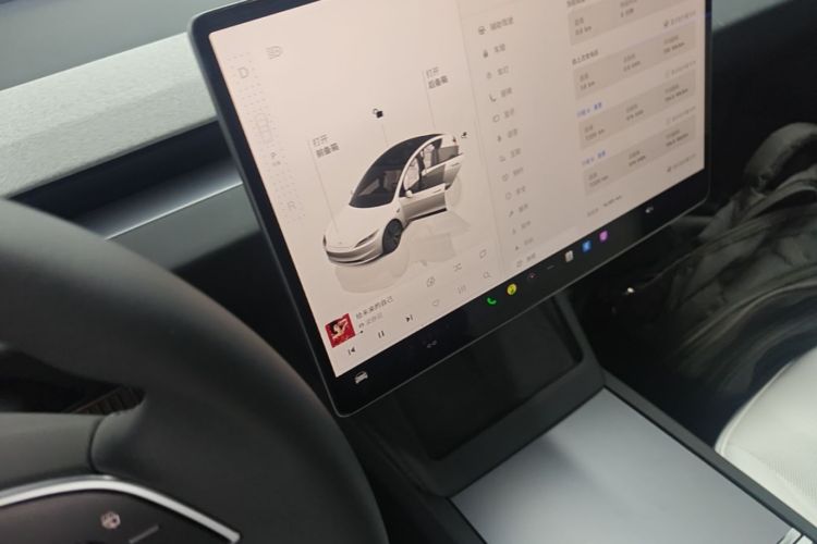 Tesla Model 3 2023 #14 Tesla Model 3 2023 car image #14