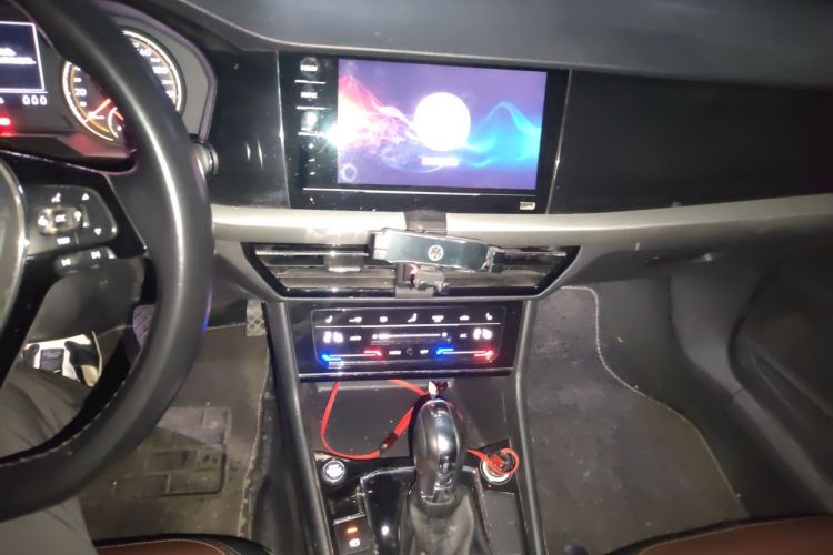 Volkswagen Lavida 2020 car image #13