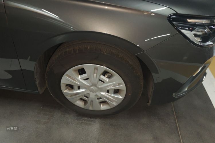 GEELY Emgrand 2025 immagine di auto #9