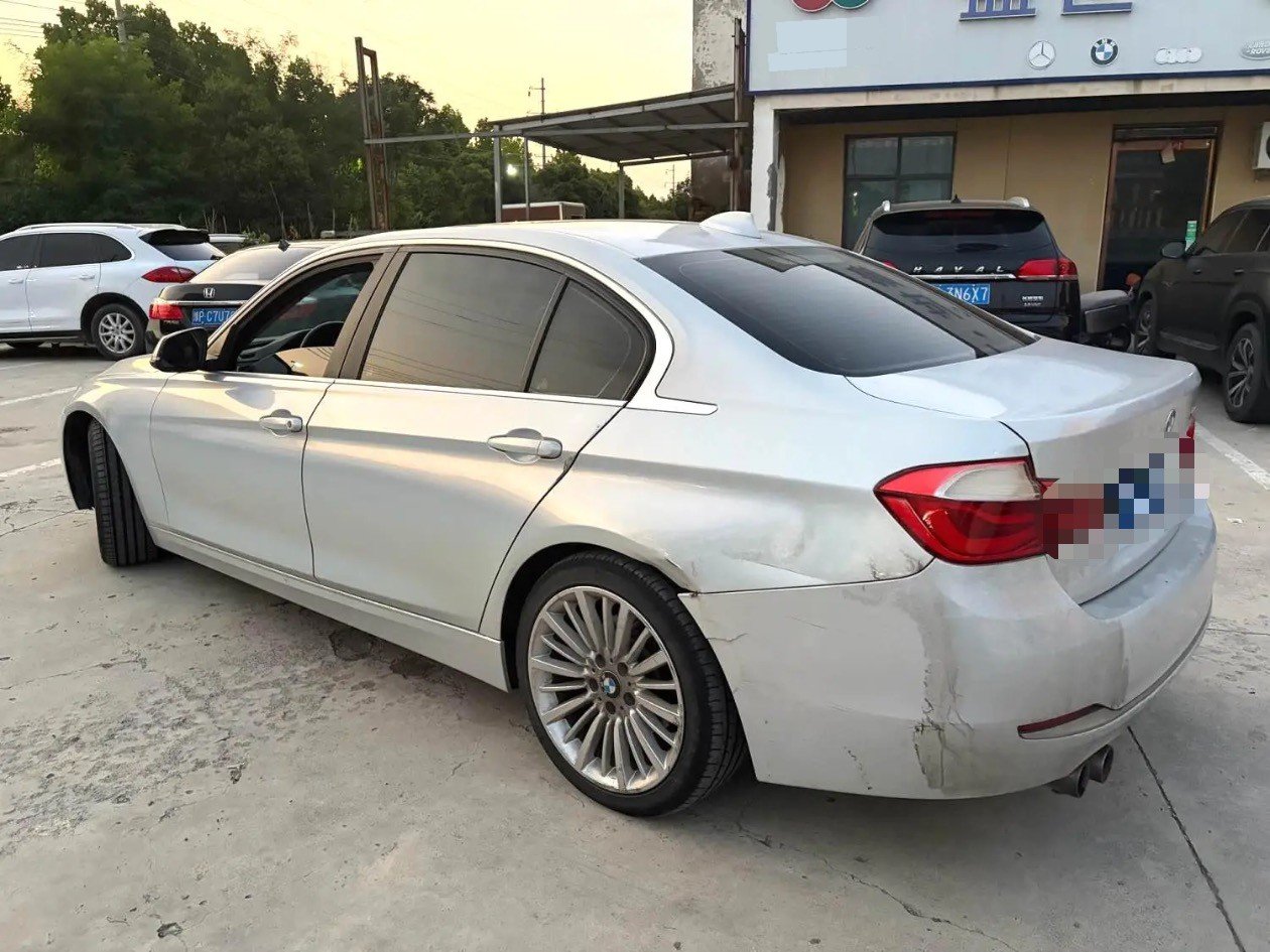 BMW 3 Series 2018 image de voiture #3