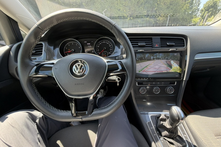 Volkswagen Golf 2017 #17 Volkswagen Golf 2017 car image #17