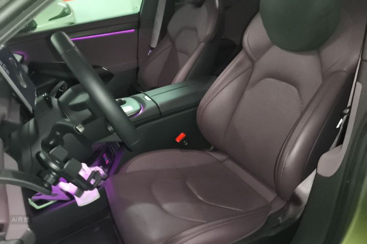 MI SU7 2024 imagen de coche #17