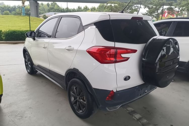 BYD Yuan New Energy 2019 #5 BYD Yuan New Energy 2019 car image #5