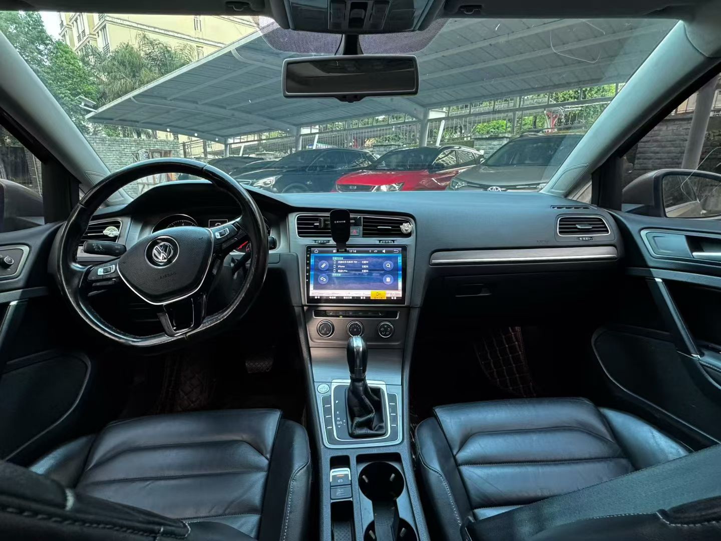 Volkswagen Golf 2016 car image #9