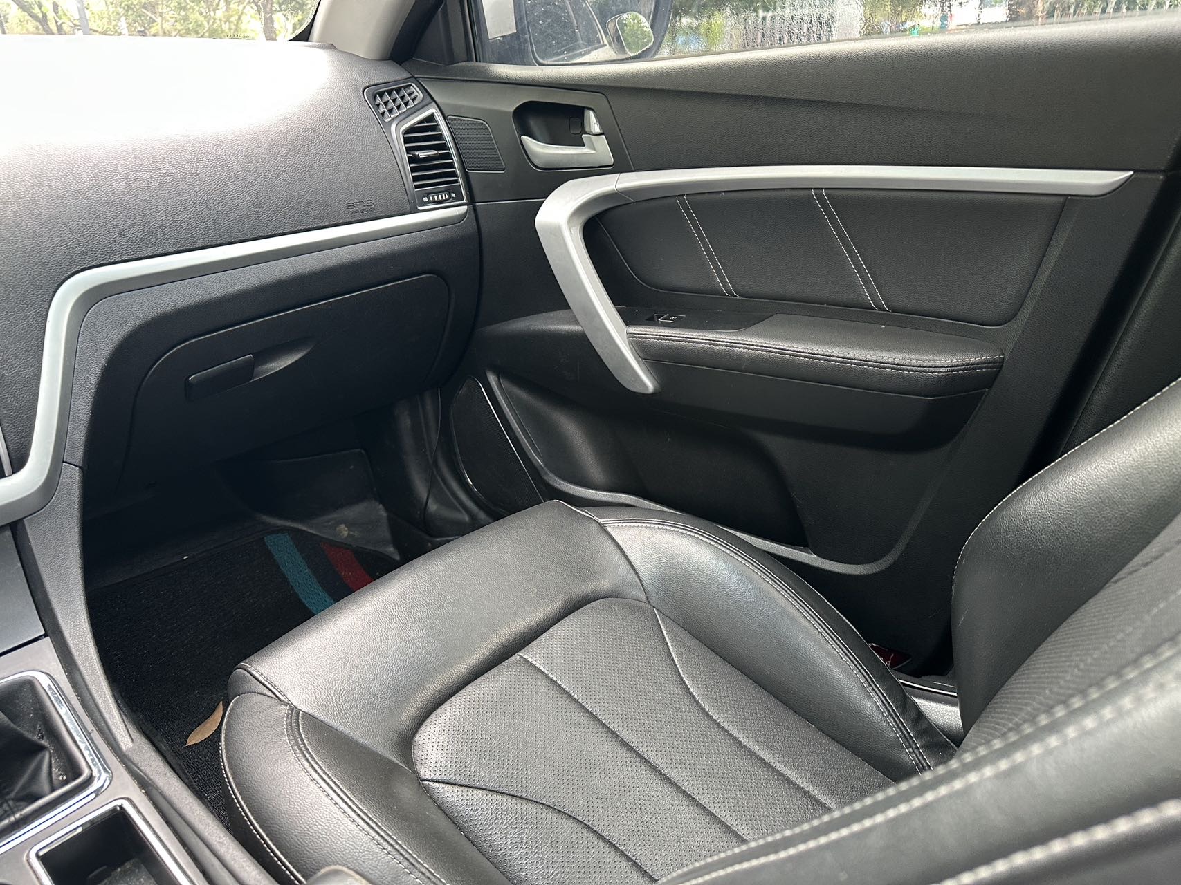 GEELY Emgrand 2015 car image #9